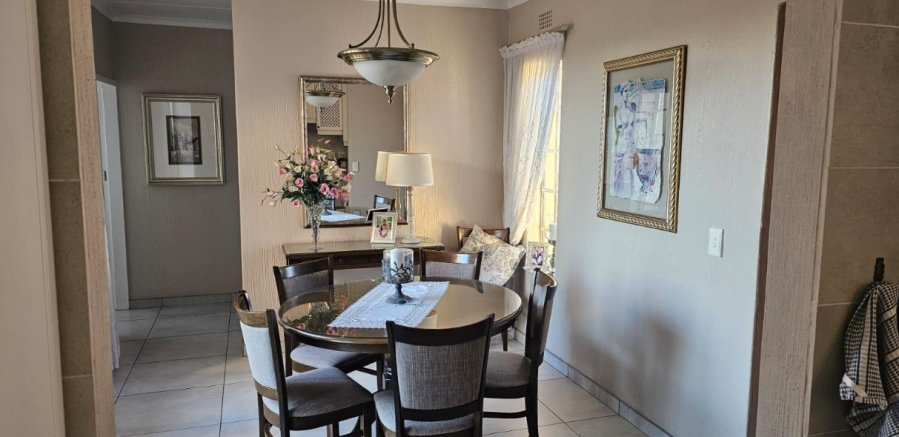 1 Bedroom Property for Sale in Bedford Gardens Gauteng