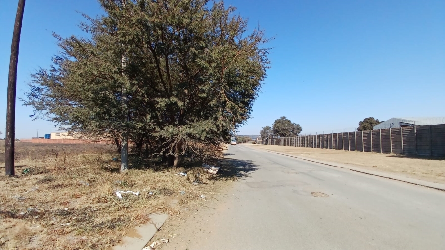 Commercial Property for Sale in Aureus Gauteng