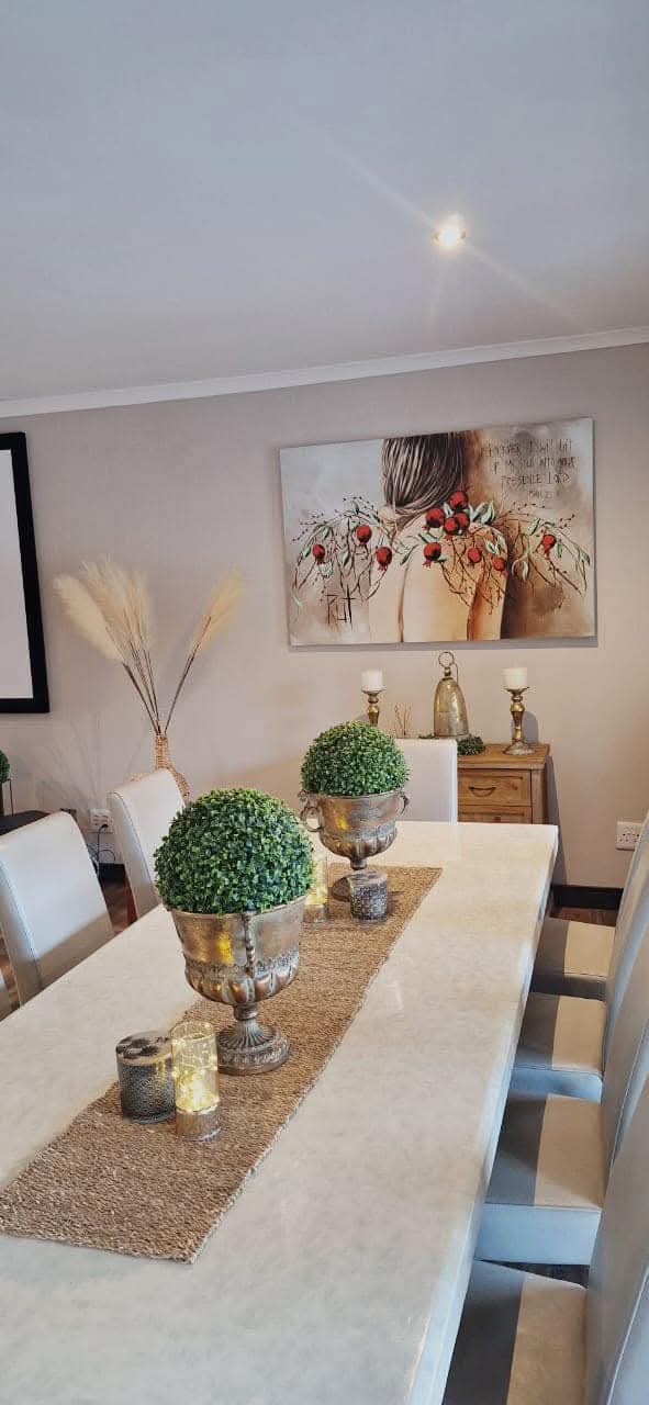 To Let 4 Bedroom Property for Rent in Kenmare Gauteng