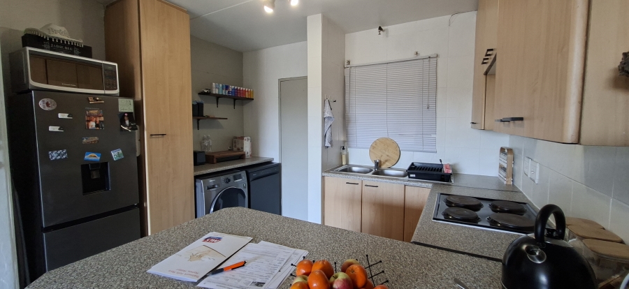 2 Bedroom Property for Sale in Sugar Bush Estate Gauteng