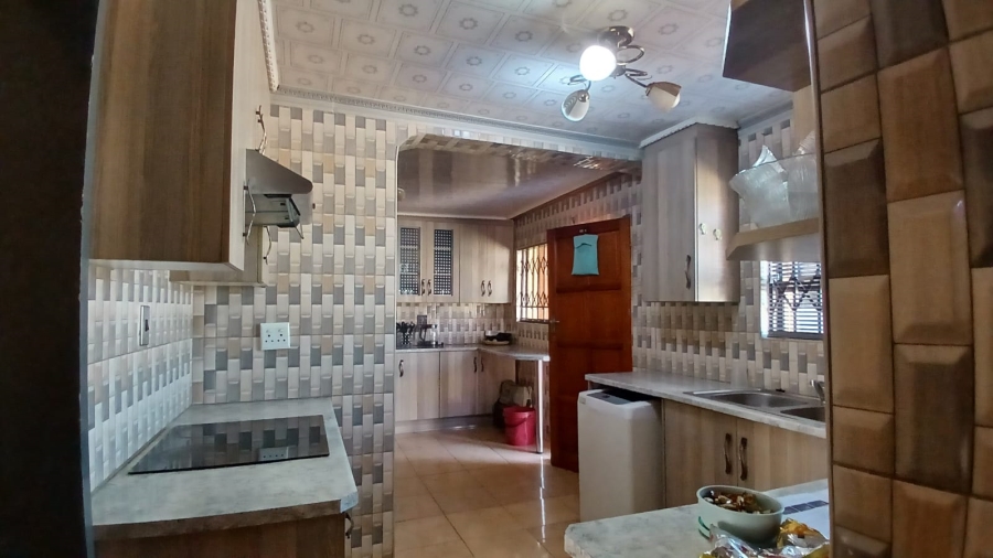 2 Bedroom Property for Sale in Kagiso Gauteng