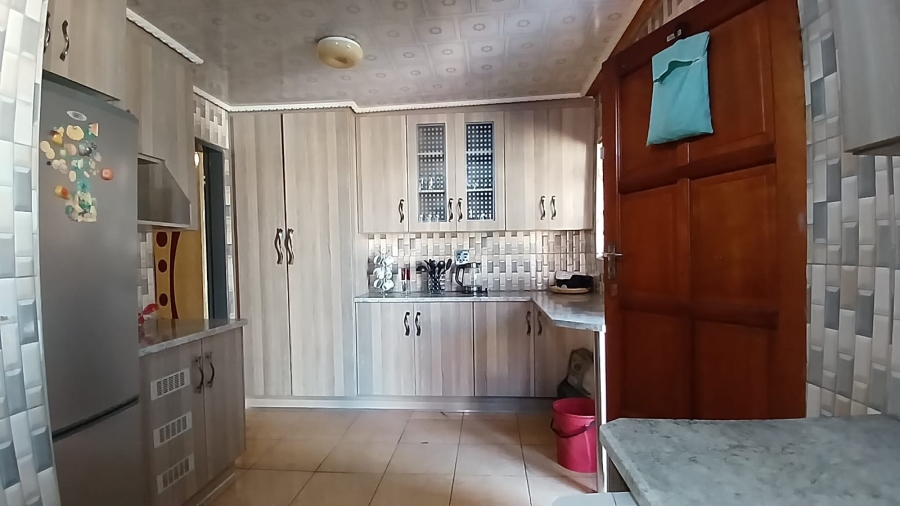 2 Bedroom Property for Sale in Kagiso Gauteng