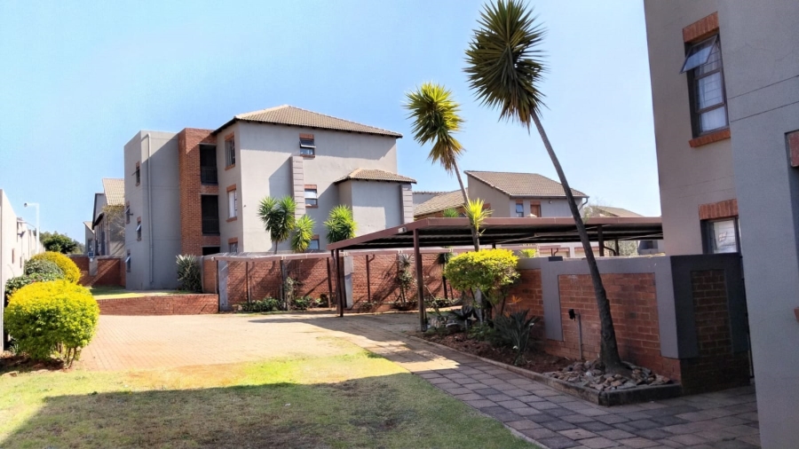 2 Bedroom Property for Sale in Sugar Bush Estate Gauteng