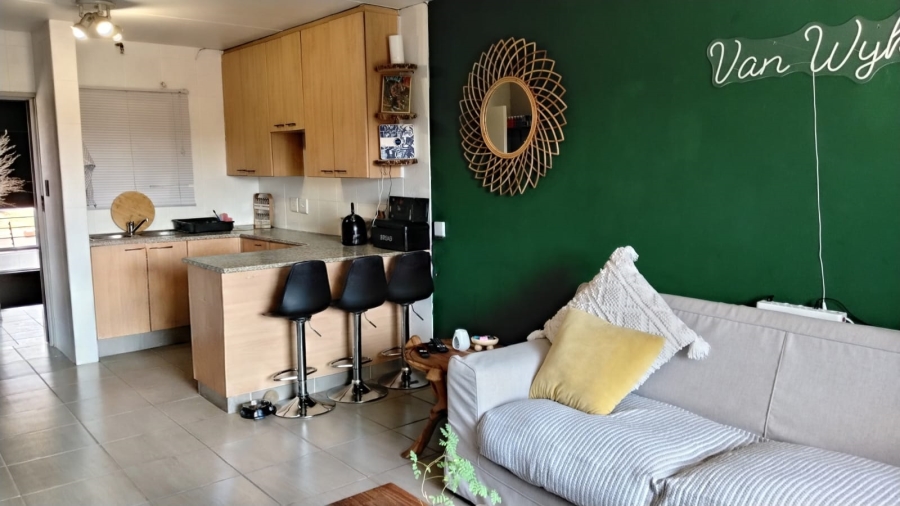 2 Bedroom Property for Sale in Sugar Bush Estate Gauteng