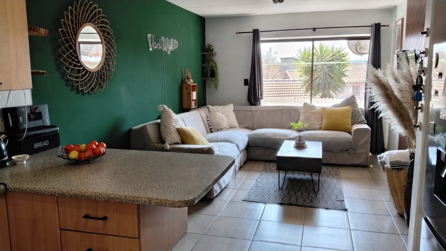 2 Bedroom Property for Sale in Sugar Bush Estate Gauteng