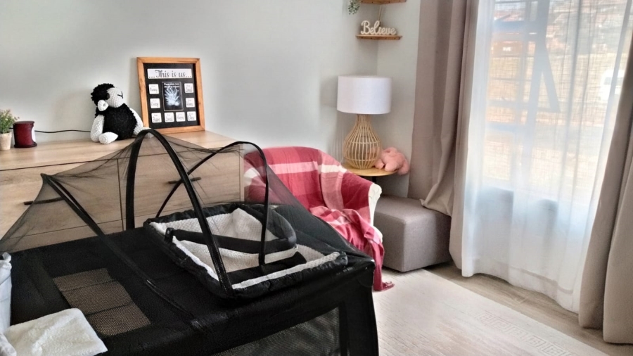 2 Bedroom Property for Sale in Sugar Bush Estate Gauteng