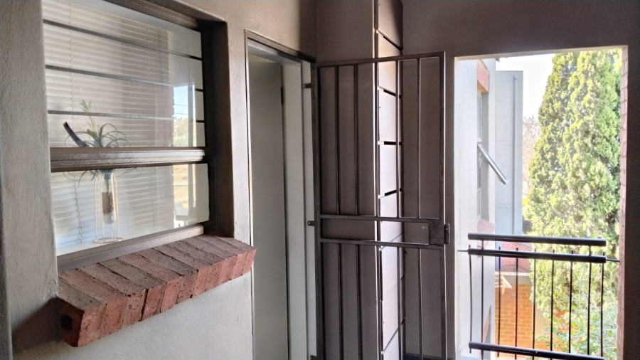 2 Bedroom Property for Sale in Sugar Bush Estate Gauteng