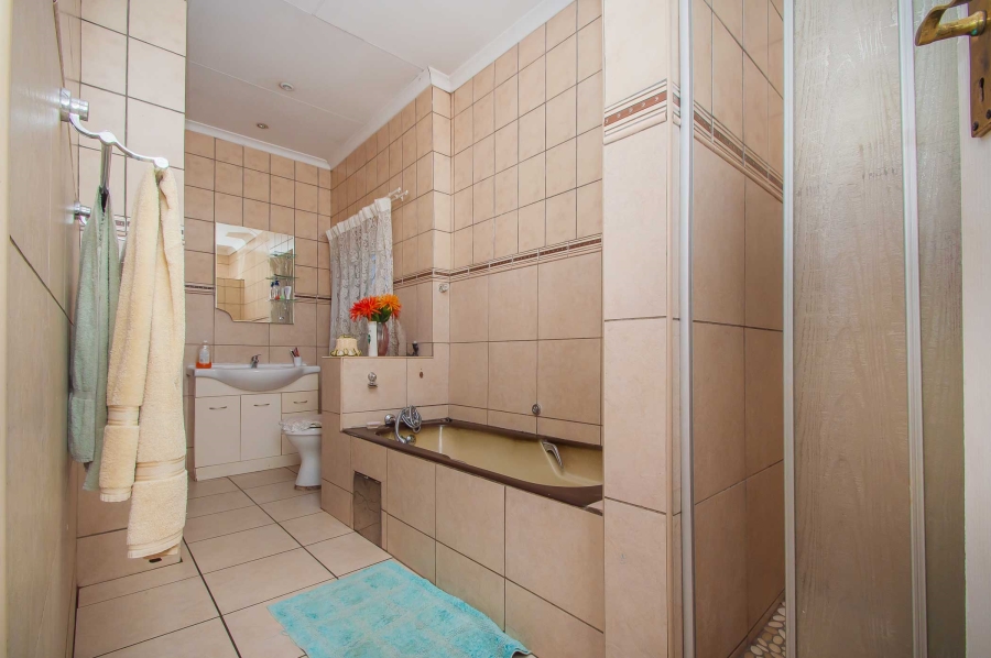 3 Bedroom Property for Sale in Florida Gauteng