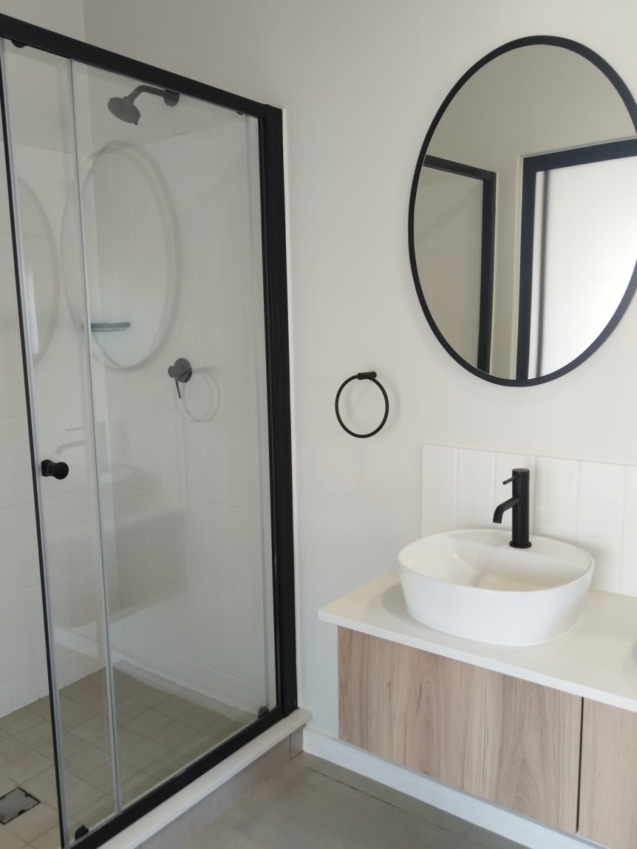 3 Bedroom Property for Sale in Mulbarton Gauteng