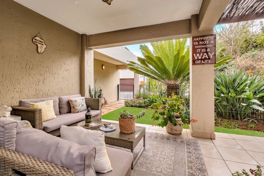 To Let 2 Bedroom Property for Rent in Bryanston Gauteng