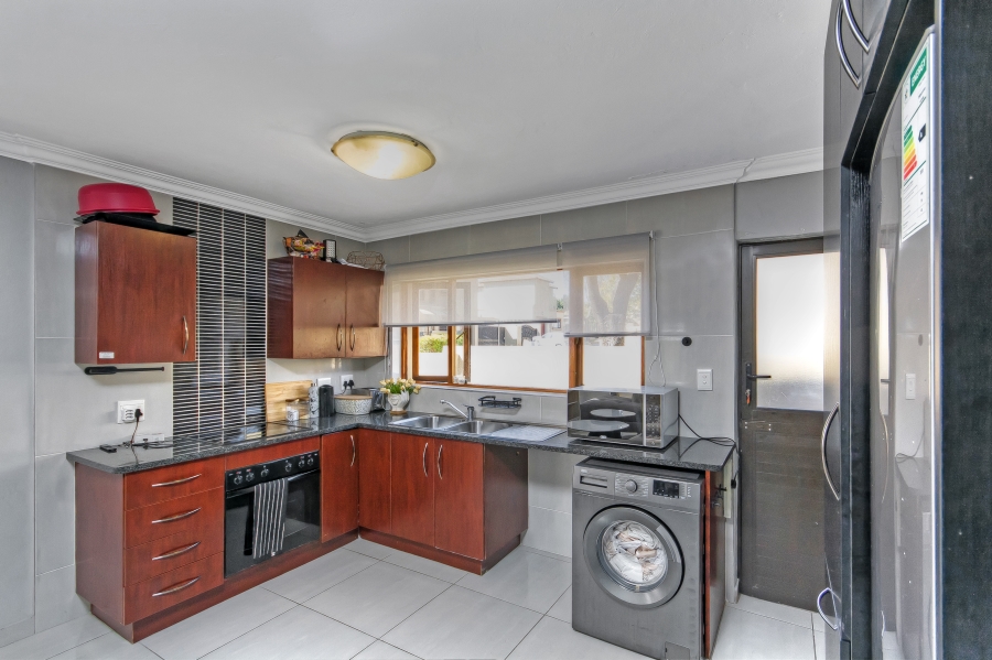3 Bedroom Property for Sale in Kyalami Hills Gauteng