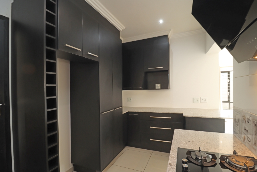 3 Bedroom Property for Sale in Barbeque Downs Gauteng