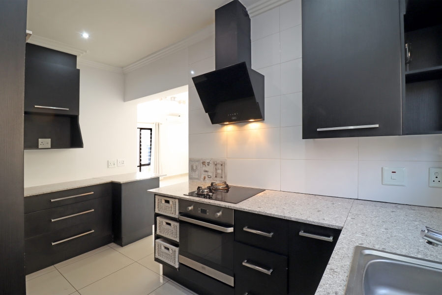 3 Bedroom Property for Sale in Barbeque Downs Gauteng