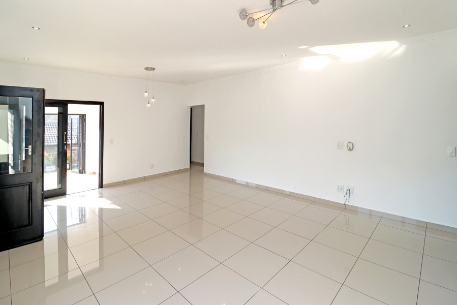 3 Bedroom Property for Sale in Barbeque Downs Gauteng