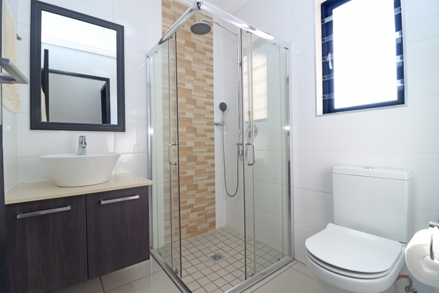 3 Bedroom Property for Sale in Barbeque Downs Gauteng