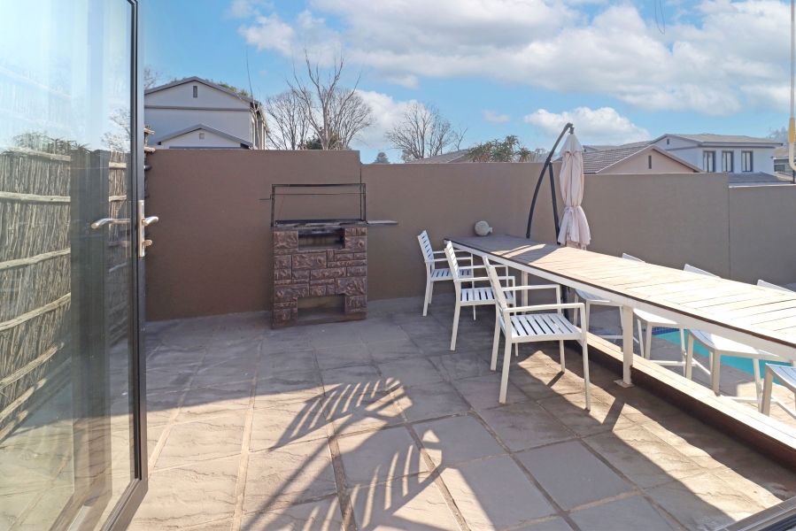 3 Bedroom Property for Sale in Barbeque Downs Gauteng