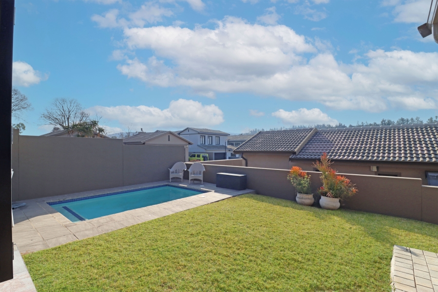 3 Bedroom Property for Sale in Barbeque Downs Gauteng