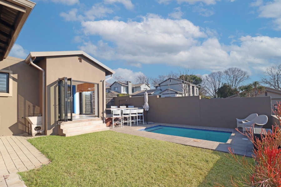 3 Bedroom Property for Sale in Barbeque Downs Gauteng