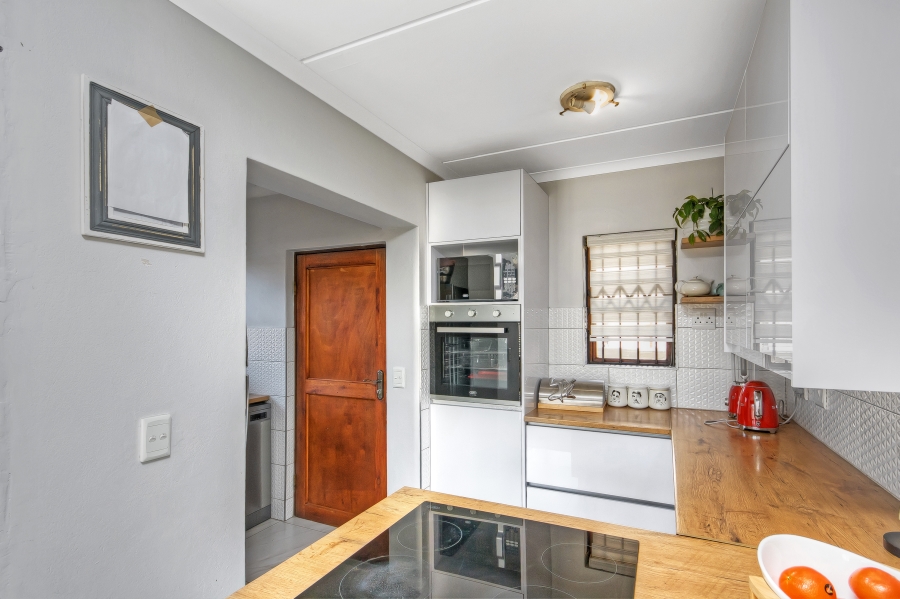 3 Bedroom Property for Sale in Kosmosdal Gauteng