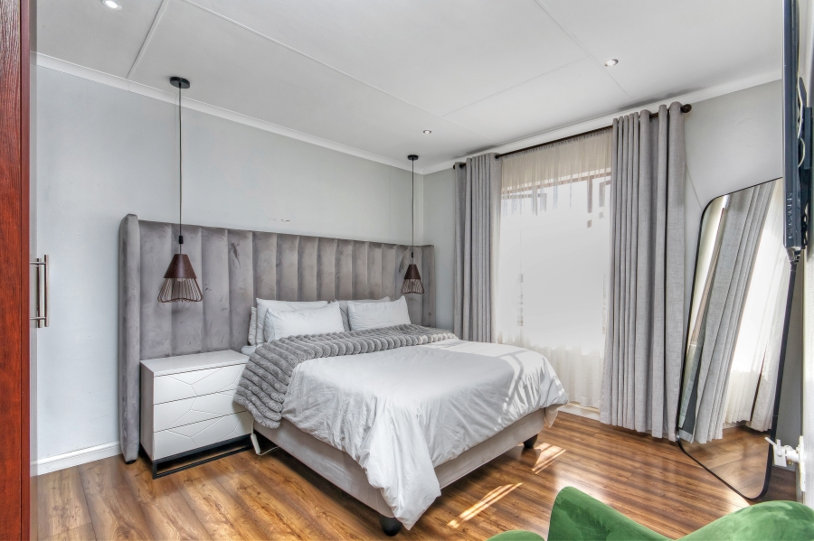3 Bedroom Property for Sale in Kosmosdal Gauteng
