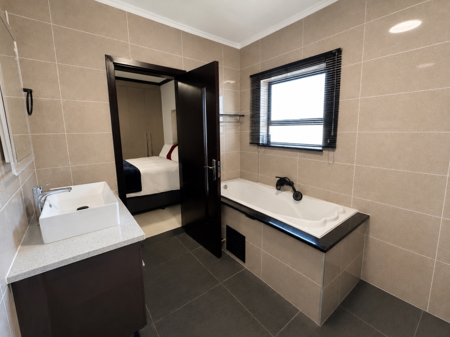 2 Bedroom Property for Sale in Carlswald Gauteng