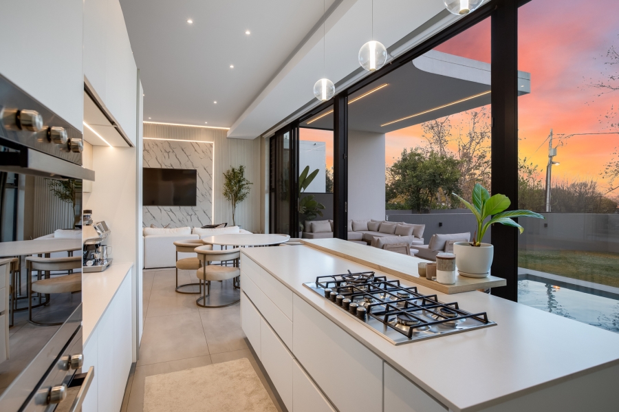 4 Bedroom Property for Sale in Bryanston Gauteng
