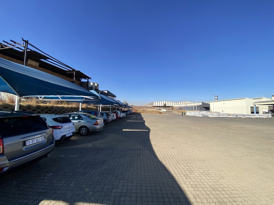 To Let Commercial Property for Rent in Clayville Gauteng