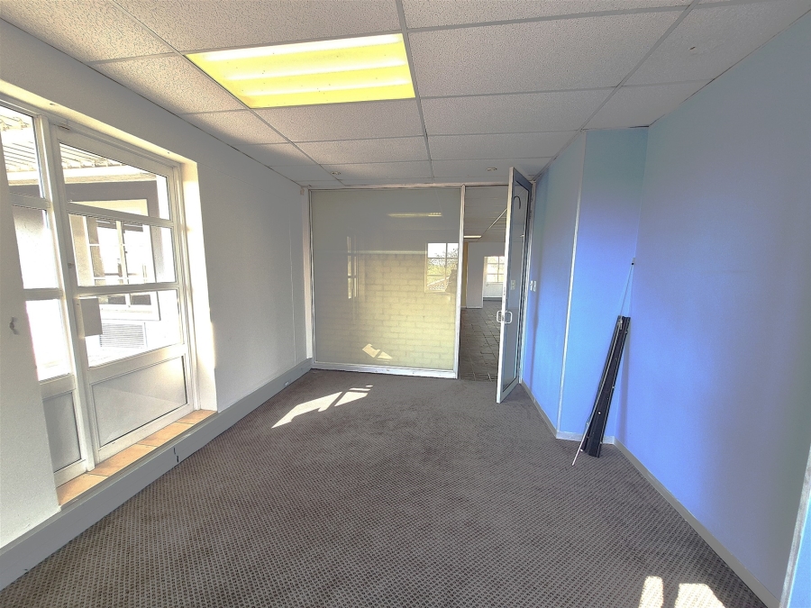 To Let Commercial Property for Rent in Hyde Park Gauteng