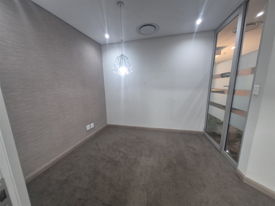 To Let Commercial Property for Rent in Melrose Estate Gauteng