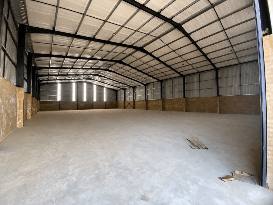 To Let Commercial Property for Rent in Clayville Gauteng