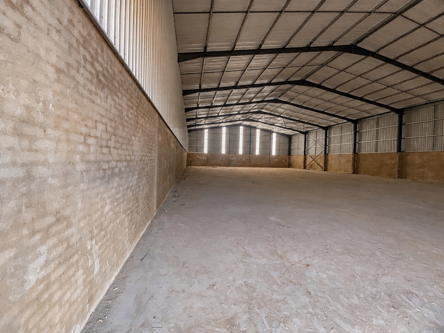 To Let Commercial Property for Rent in Clayville Gauteng
