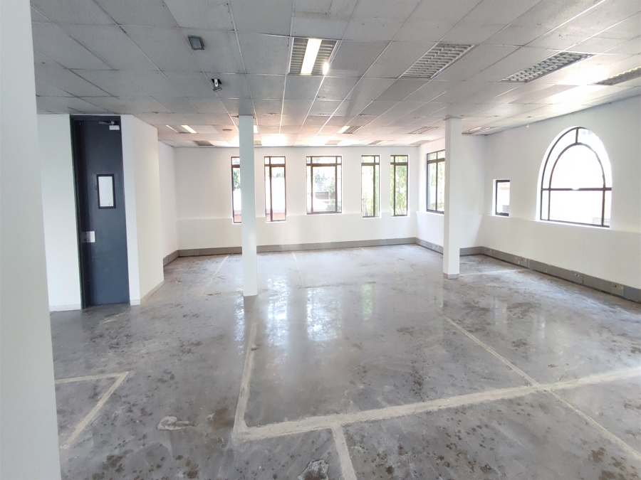 To Let Commercial Property for Rent in Hyde Park Gauteng