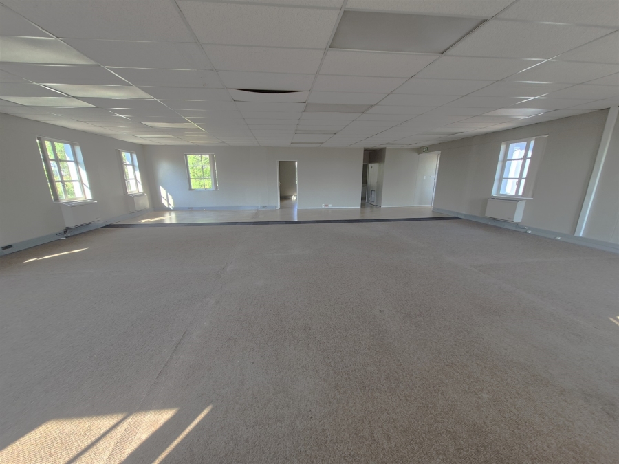 To Let Commercial Property for Rent in Hyde Park Gauteng