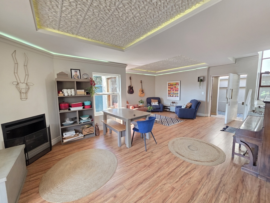 3 Bedroom Property for Sale in Woodhill Estate Gauteng