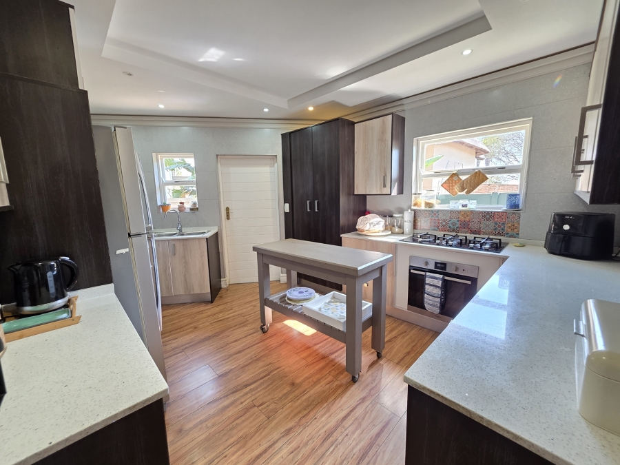 3 Bedroom Property for Sale in Woodhill Estate Gauteng