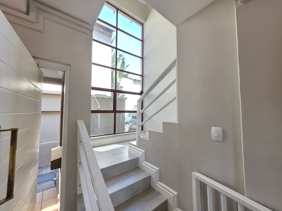 3 Bedroom Property for Sale in Woodhill Estate Gauteng