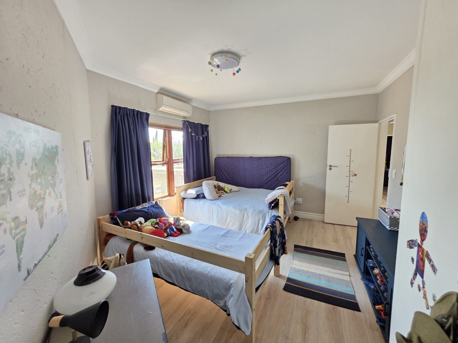 3 Bedroom Property for Sale in Woodhill Estate Gauteng