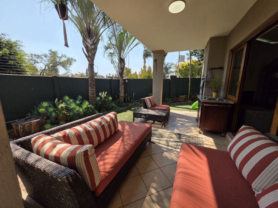 3 Bedroom Property for Sale in Woodhill Estate Gauteng