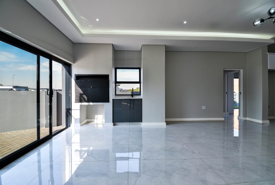 4 Bedroom Property for Sale in Fountainbrook Estate Gauteng