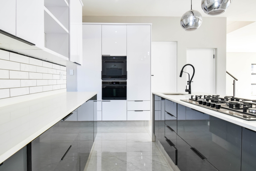 4 Bedroom Property for Sale in Fountainbrook Estate Gauteng