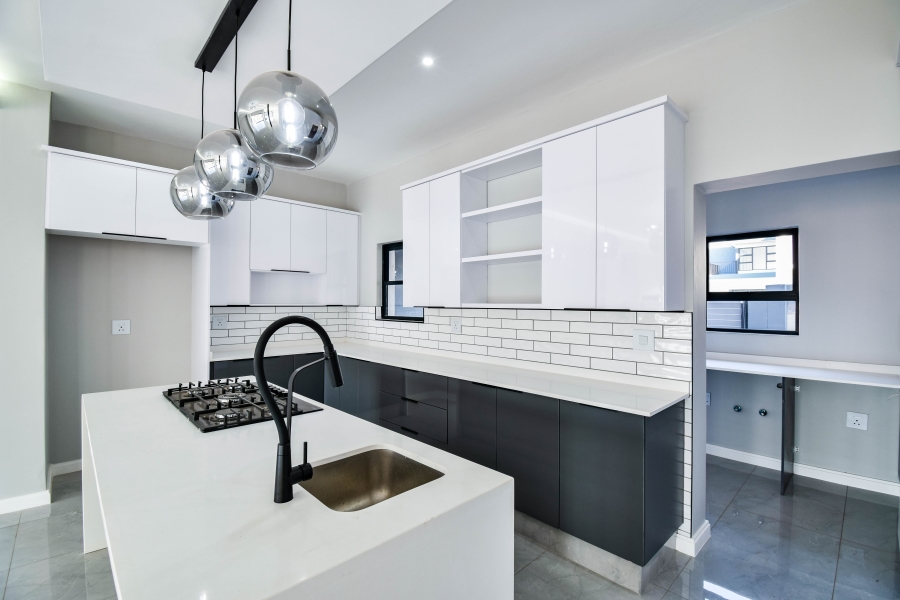 4 Bedroom Property for Sale in Fountainbrook Estate Gauteng