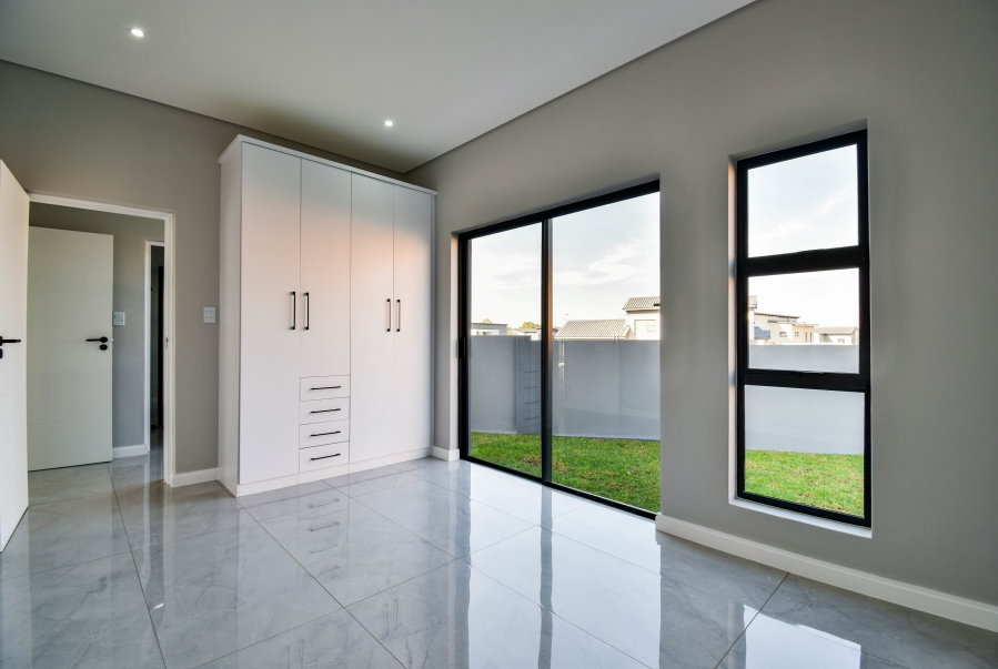 4 Bedroom Property for Sale in Fountainbrook Estate Gauteng