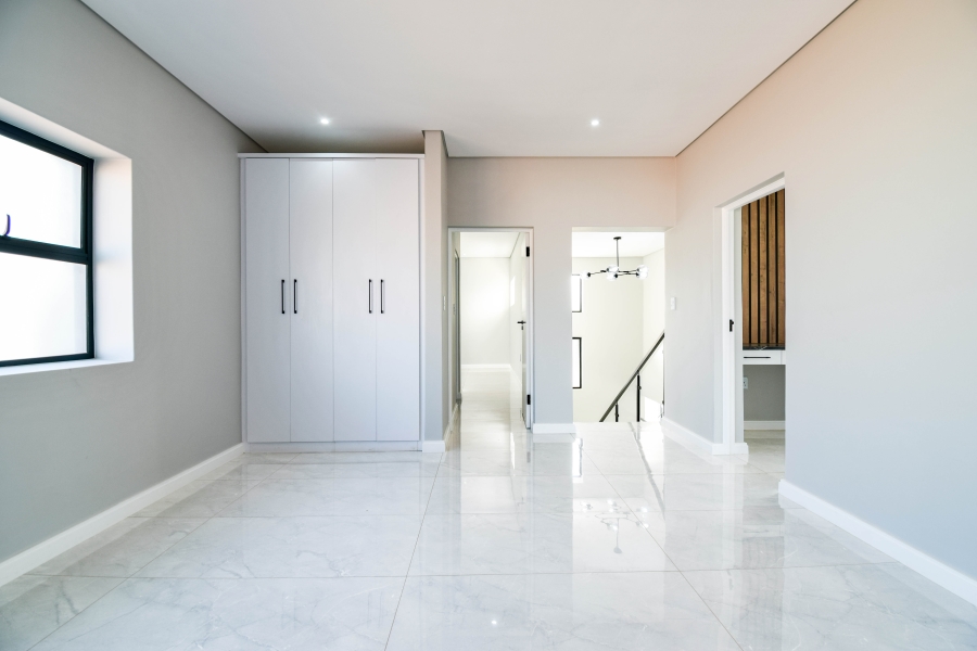 4 Bedroom Property for Sale in Fountainbrook Estate Gauteng