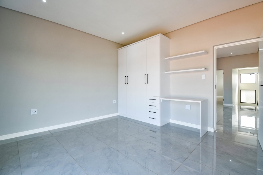4 Bedroom Property for Sale in Fountainbrook Estate Gauteng