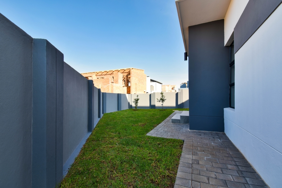4 Bedroom Property for Sale in Fountainbrook Estate Gauteng