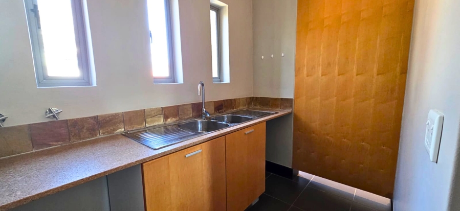 2 Bedroom Property for Sale in Midstream Estate Gauteng