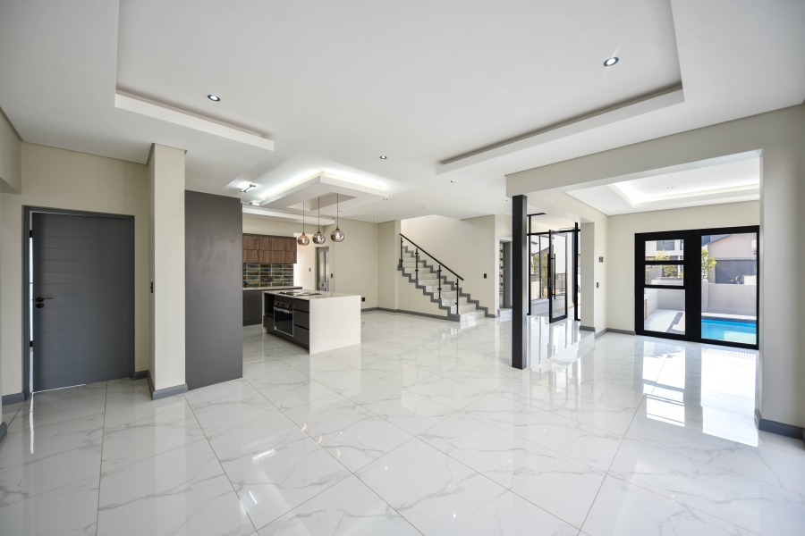 5 Bedroom Property for Sale in Fountainbrook Estate Gauteng