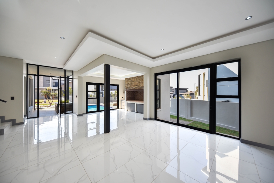 5 Bedroom Property for Sale in Fountainbrook Estate Gauteng