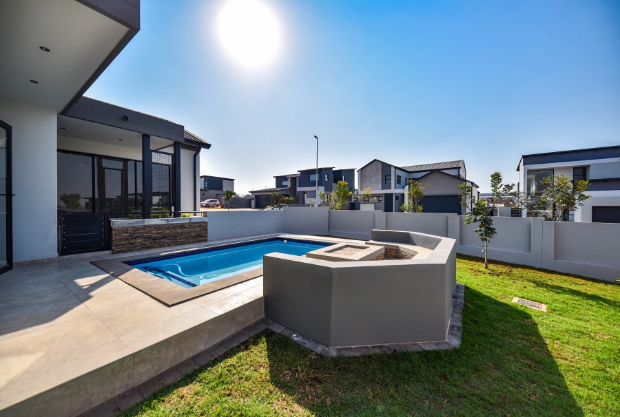 5 Bedroom Property for Sale in Fountainbrook Estate Gauteng