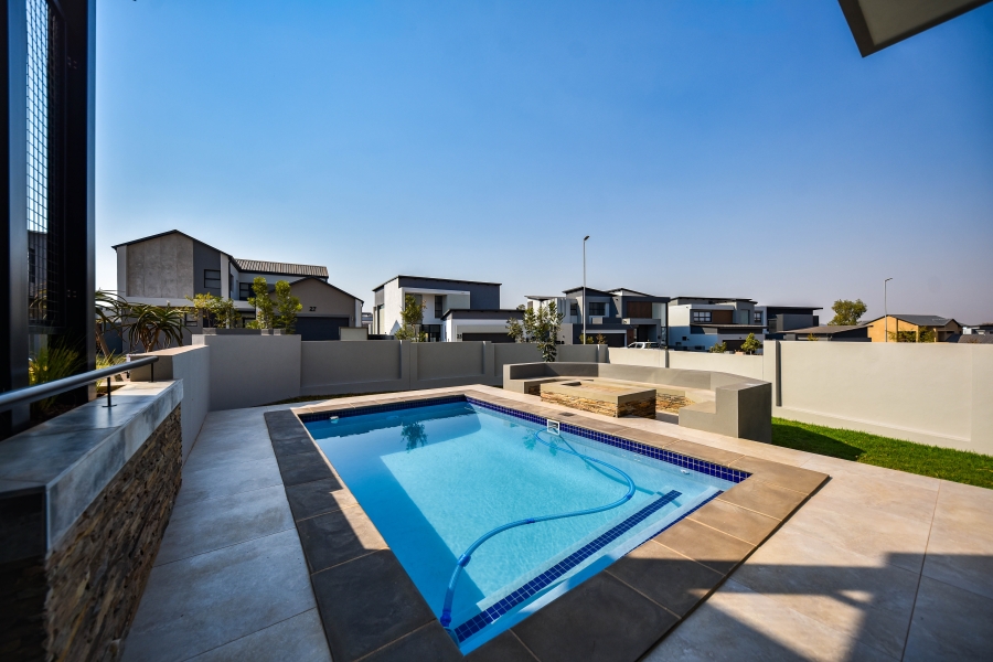 5 Bedroom Property for Sale in Fountainbrook Estate Gauteng